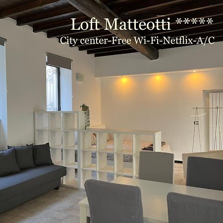 Loft Matteotti - Studio In Centro Бусто-Арсіціо Екстер'єр фото