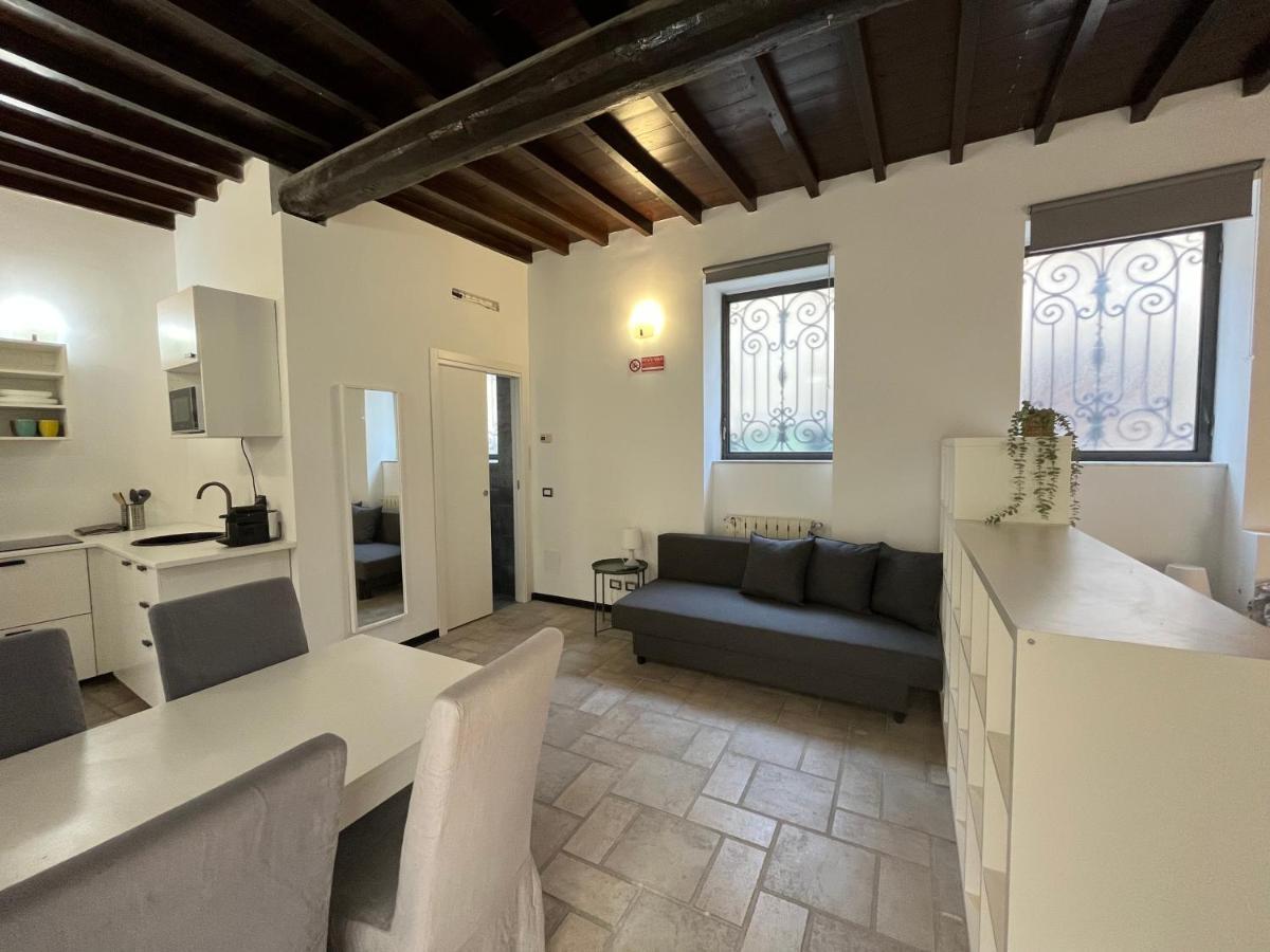 Loft Matteotti - Studio In Centro Бусто-Арсіціо Екстер'єр фото