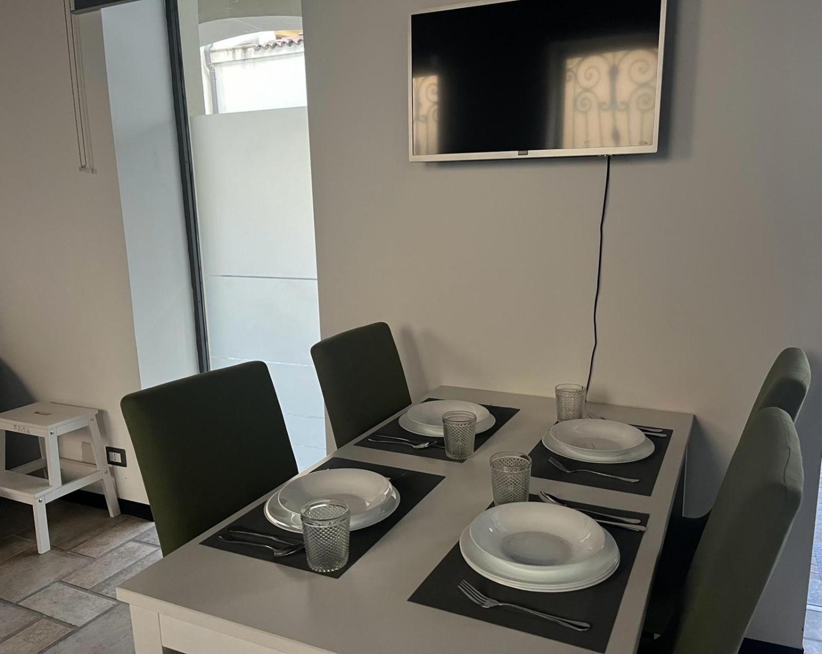Loft Matteotti - Studio In Centro Бусто-Арсіціо Екстер'єр фото